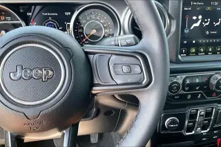 Jeep Gladiator 2023 4x4 Sport 4dr Crew Cab 5.0 ft. SB