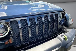 Jeep Gladiator 2023 4x4 Sport 4dr Crew Cab 5.0 ft. SB