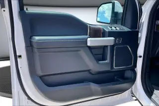 Ford F-150 2017 4x4 King Ranch 4dr SuperCrew 5.5 ft. SB
