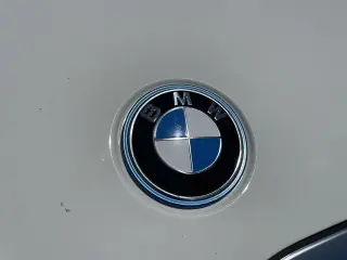BMW 3 Series 2023 330e 4dr Sedan