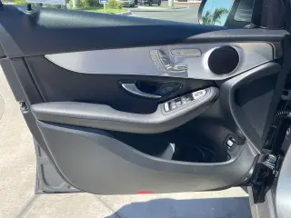 Mercedes-Benz GLC 2020 AWD GLC 300 4MATIC 4dr SUV