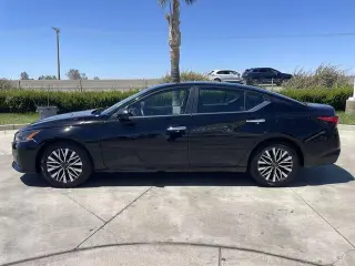 Nissan Altima 2024 2.5 SV 4dr Sedan