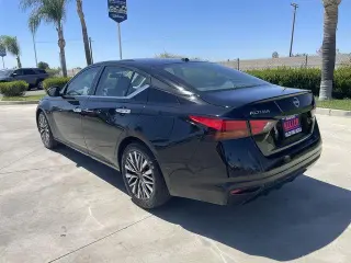 Nissan Altima 2024 2.5 SV 4dr Sedan