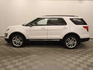 Ford Explorer 2017 AWD XLT 4dr SUV