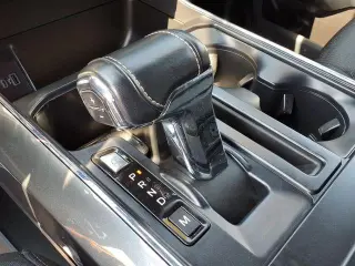 Ford F-150 2022 4x4 Lariat 4dr SuperCrew 5.5 ft. SB