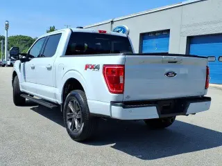 Ford F-150 2022 4x4 Lariat 4dr SuperCrew 5.5 ft. SB