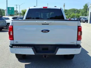 Ford F-150 2022 4x4 Lariat 4dr SuperCrew 5.5 ft. SB