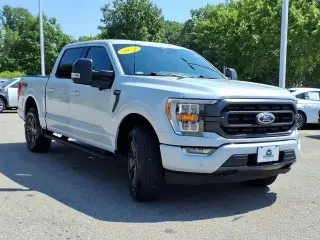 Ford F-150 2022 4x4 Lariat 4dr SuperCrew 5.5 ft. SB