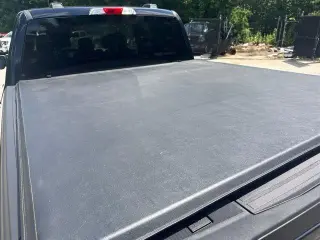 Ford F-150 2022 4x4 XL 4dr SuperCrew 5.5 ft. SB