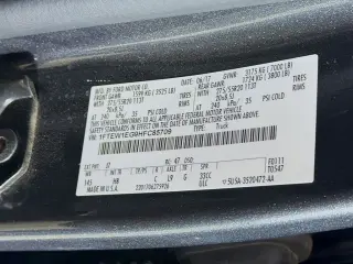 Ford F-150 2017 4x4 XLT 4dr SuperCrew 5.5 ft. SB