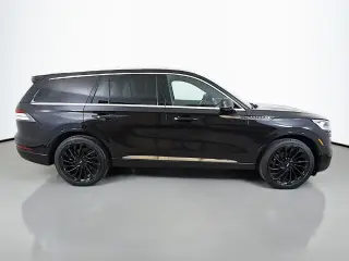 Lincoln Aviator 2021 AWD Reserve 4dr SUV