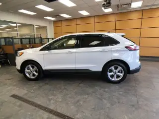 Ford Edge 2023 AWD SE 4dr Crossover