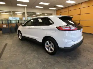 Ford Edge 2023 AWD SE 4dr Crossover
