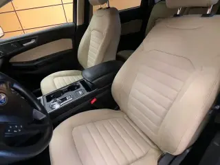 Ford Edge 2023 AWD SE 4dr Crossover