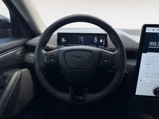 Ford Mustang Mach-E 2023 AWD Premium 4dr SUV