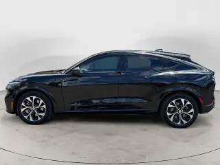 Ford Mustang Mach-E 2023 AWD Premium 4dr SUV