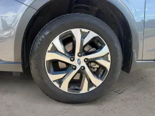 Subaru Outback 2022 AWD Limited 4dr Crossover