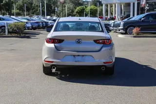 Mazda Mazda3 Sedan 2022 AWD Premium 4dr Sedan