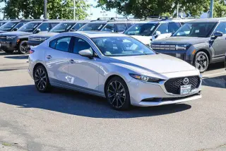 Mazda Mazda3 Sedan 2022 AWD Premium 4dr Sedan