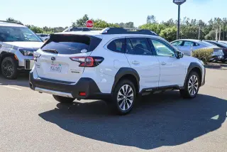 Subaru Outback 2025 AWD Touring XT 4dr Crossover