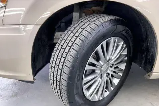 Chrysler Town and Country 2014 Touring-L 4dr Mini-Van