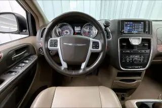 Chrysler Town and Country 2014 Touring-L 4dr Mini-Van