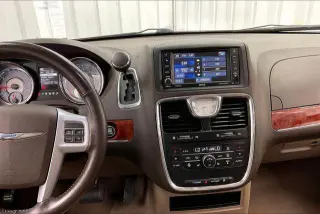 Chrysler Town and Country 2014 Touring-L 4dr Mini-Van