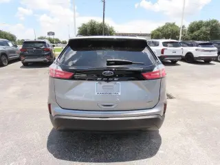 Ford Edge 2022 AWD SE 4dr Crossover