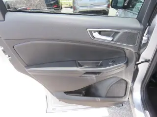 Ford Edge 2022 AWD SE 4dr Crossover