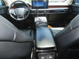 Lincoln Nautilus 2021 Reserve 4dr SUV