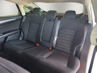 Ford Fusion Hybrid 2017 SE 4dr Sedan