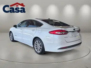 Ford Fusion Hybrid 2017 SE 4dr Sedan