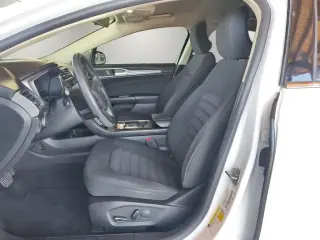 Ford Fusion Hybrid 2017 SE 4dr Sedan