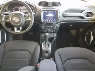 Jeep Renegade 2019 4x4 Latitude 4dr SUV