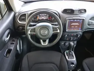 Jeep Renegade 2019 4x4 Latitude 4dr SUV