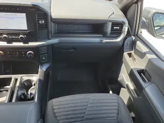 Ford F-150 2023 4x2 XL 4dr SuperCrew 5.5 ft. SB