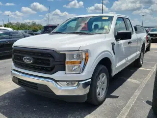 Ford F-150 2022 4x2 XL 4dr SuperCab 6.5 ft. SB