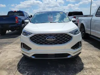 Ford Edge 2022 AWD Titanium 4dr Crossover