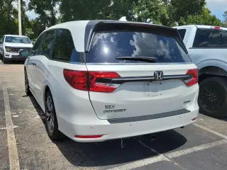 Honda Odyssey 2022 Touring 4dr Mini-Van