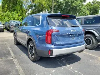 Kia Telluride 2024 S 4dr SUV