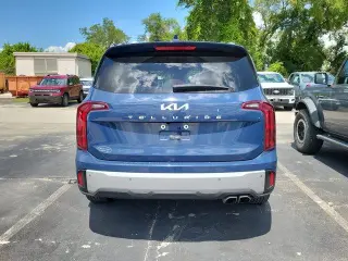 Kia Telluride 2024 S 4dr SUV