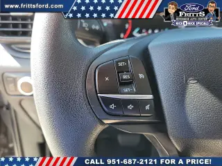 Ford Explorer 2021 AWD Base 4dr SUV