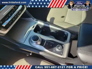 Ford Explorer 2021 AWD Base 4dr SUV
