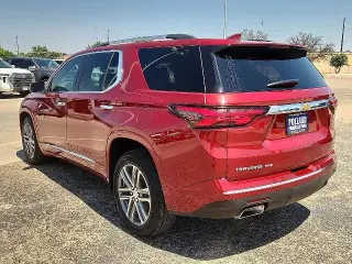 Chevrolet Traverse 2023 4x4 High Country 4dr SUV