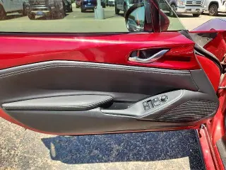 Mazda MX-5 Miata RF 2023 Grand Touring 2dr Convertible 6M