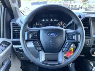 Ford F-150 2018 4x4 XLT 4dr SuperCrew 5.5 ft. SB
