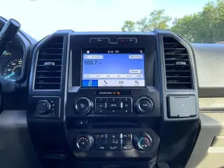 Ford F-150 2018 4x4 XLT 4dr SuperCrew 5.5 ft. SB