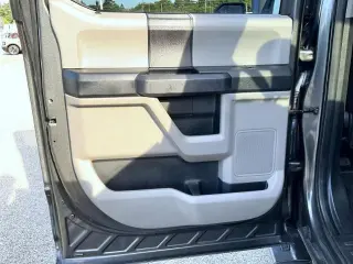 Ford F-150 2018 4x4 XLT 4dr SuperCrew 5.5 ft. SB