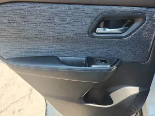 Nissan Rogue 2023 AWD SV 4dr Crossover