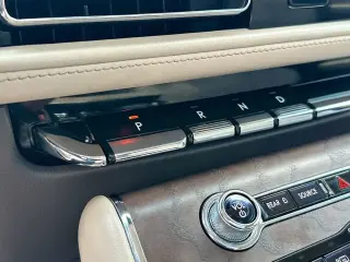 Lincoln Aviator 2020 AWD Reserve 4dr SUV